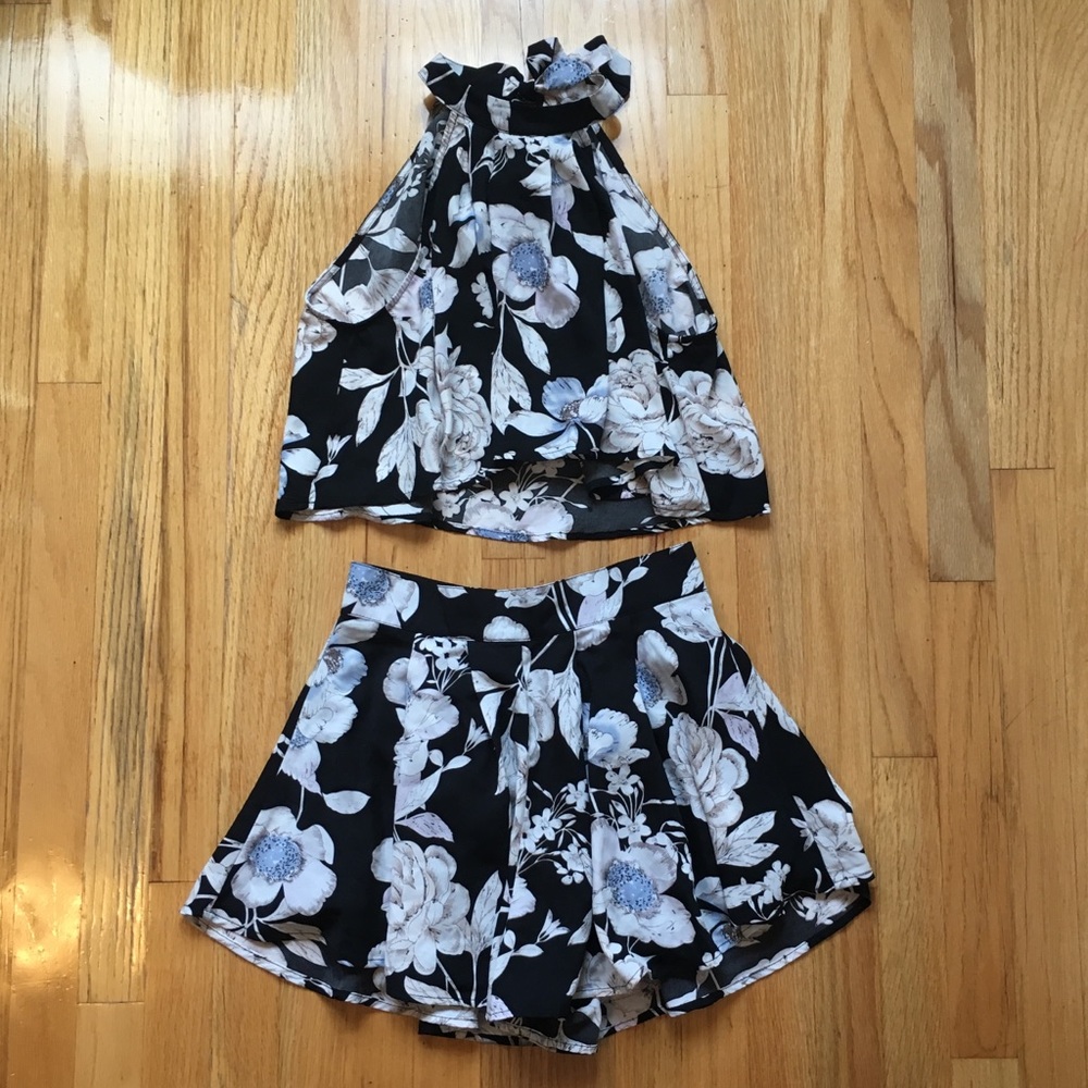 Two piece set